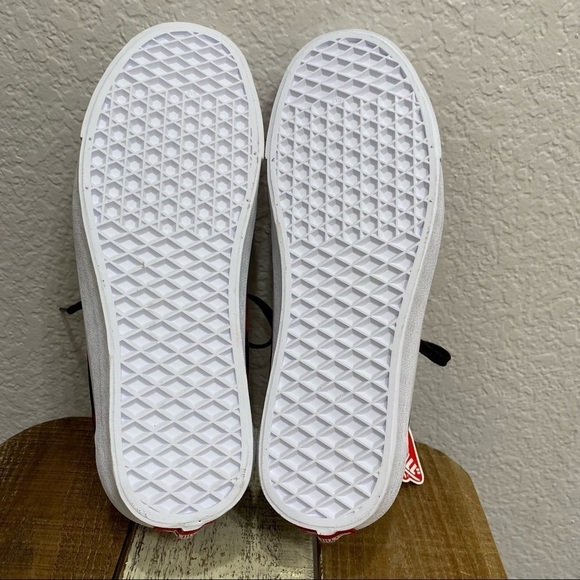 Vans Ultracush Racing Red Camo Sneaker - Picture 7 of 8